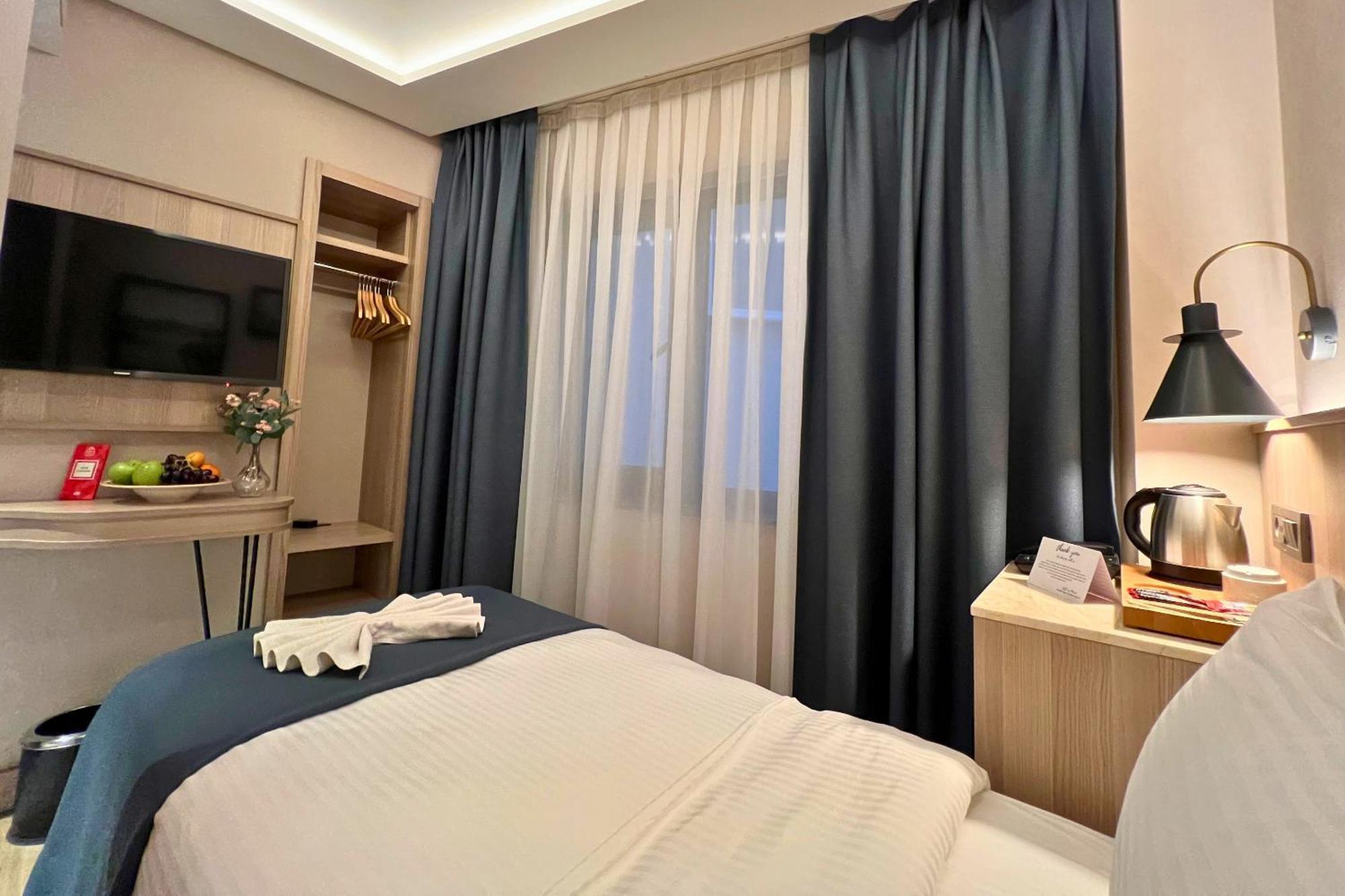 Woxx Hotel Istanbul Exterior photo